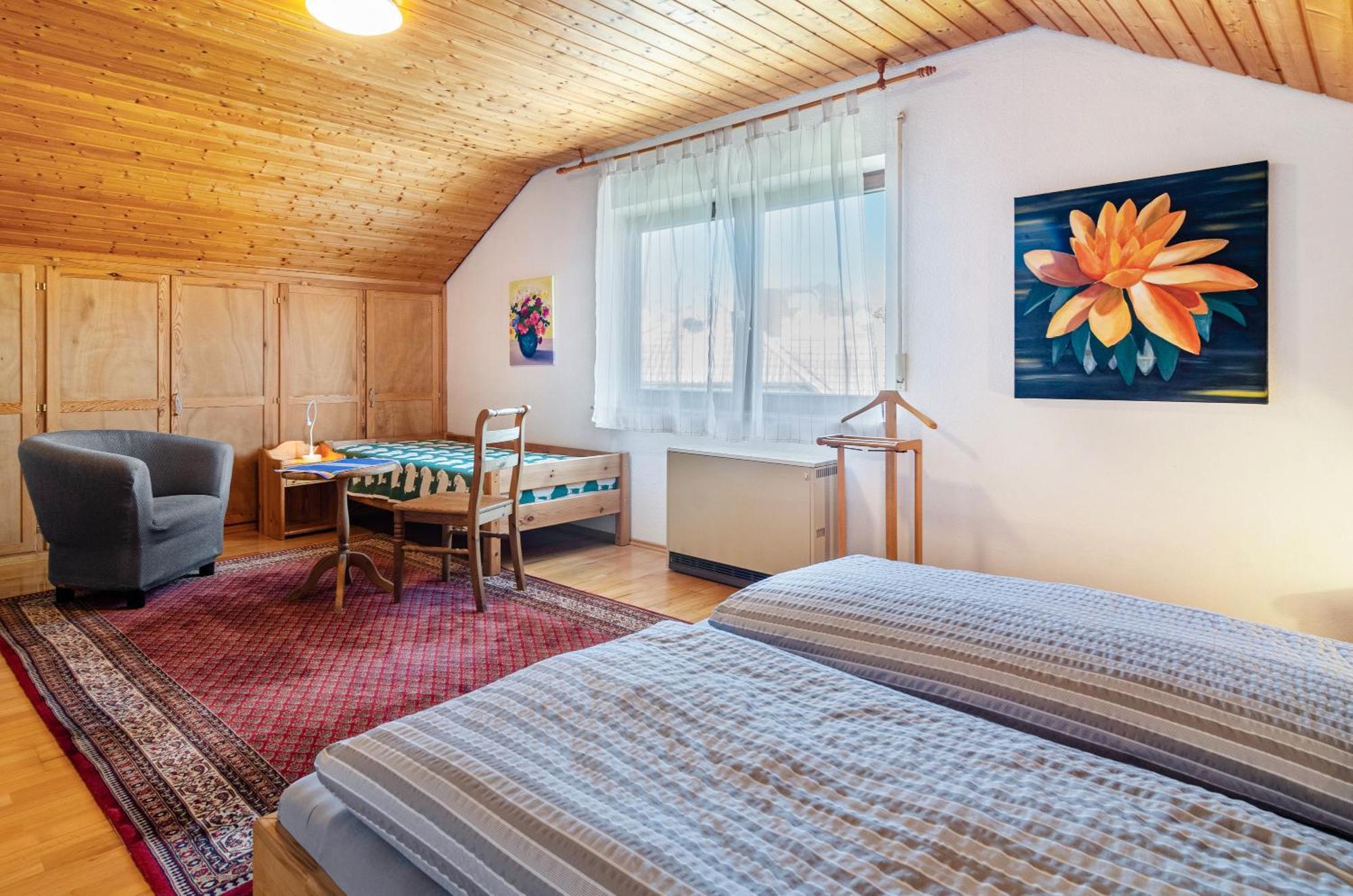 Vronis Ferienwohnungen Muhlingen Esterno foto