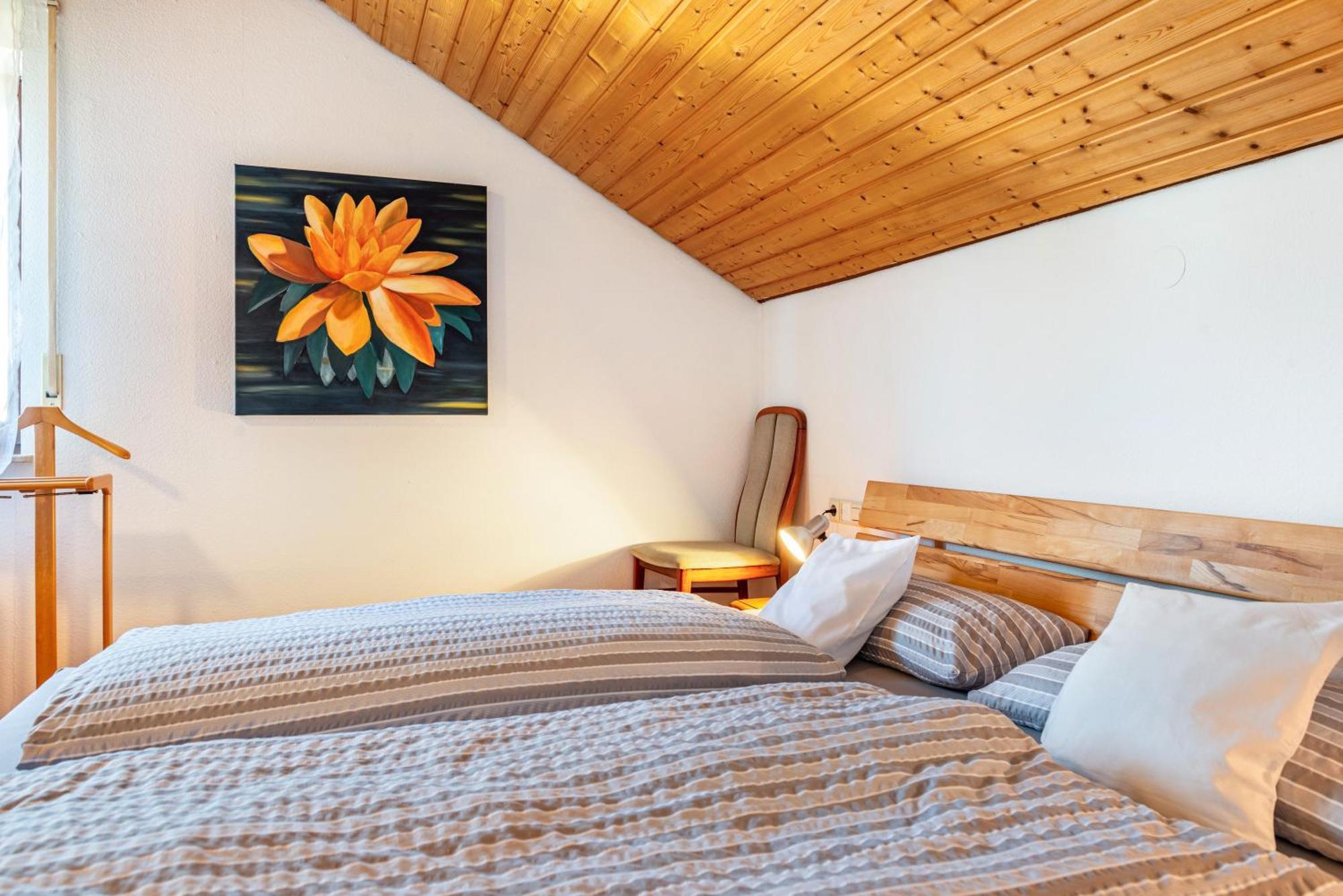 Vronis Ferienwohnungen Muhlingen Esterno foto