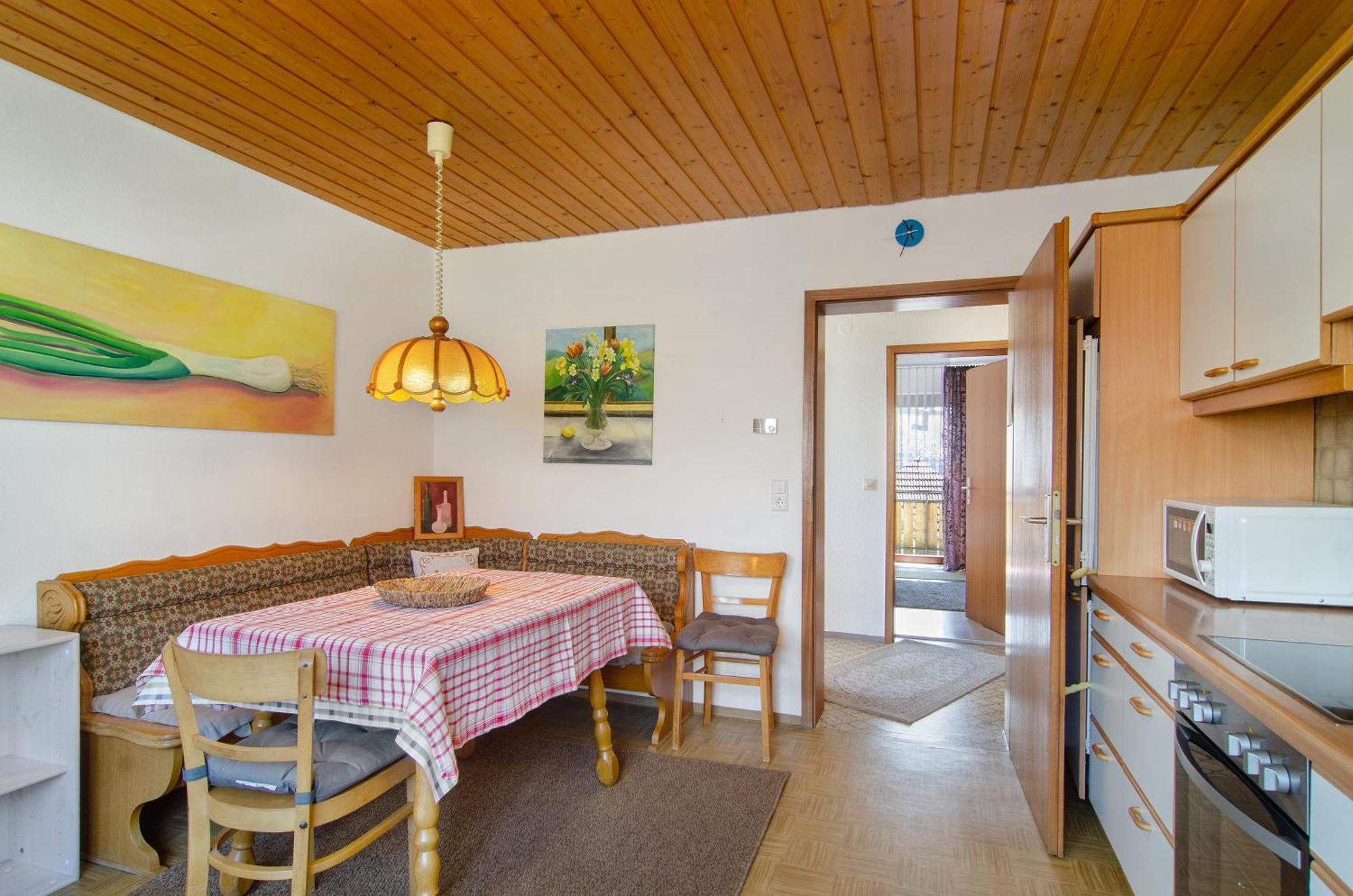 Vronis Ferienwohnungen Muhlingen Esterno foto